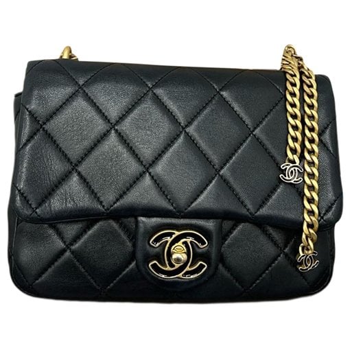 Timeless/Classique leather crossbody bag