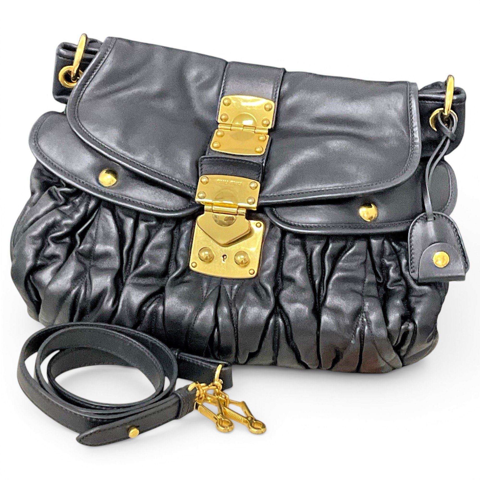 Coffer leather handbag