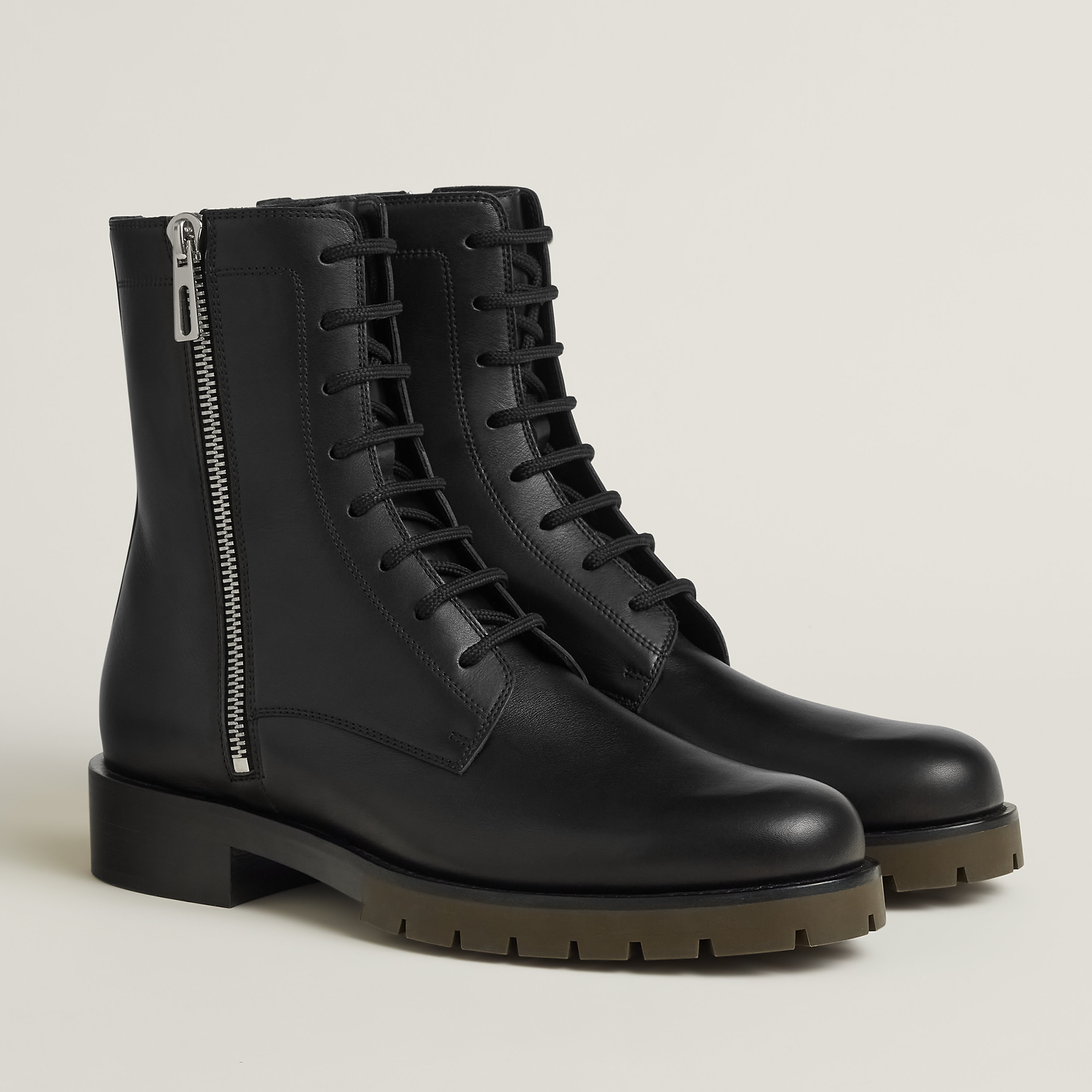 Bota de cano baixo Hustin