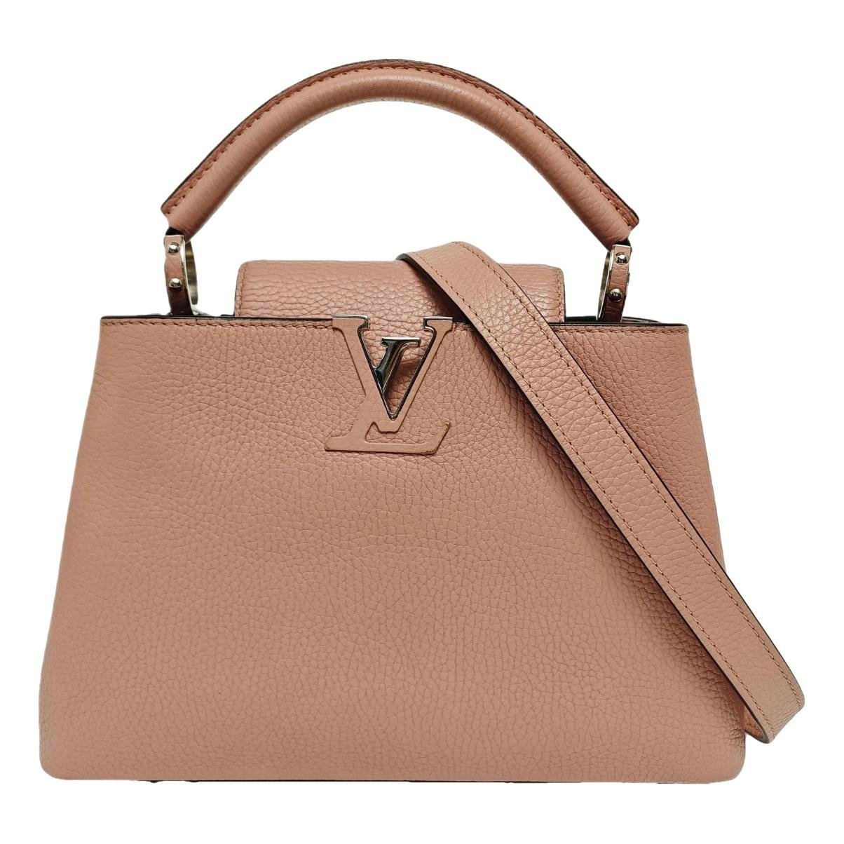 Capucines leather handbag