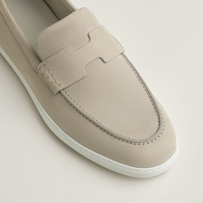 Beige Esquisse Job Loafer