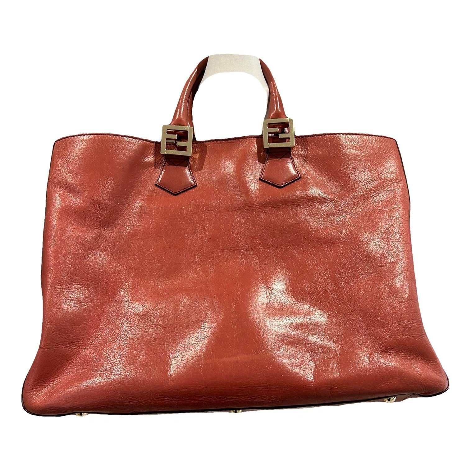 Leather tote