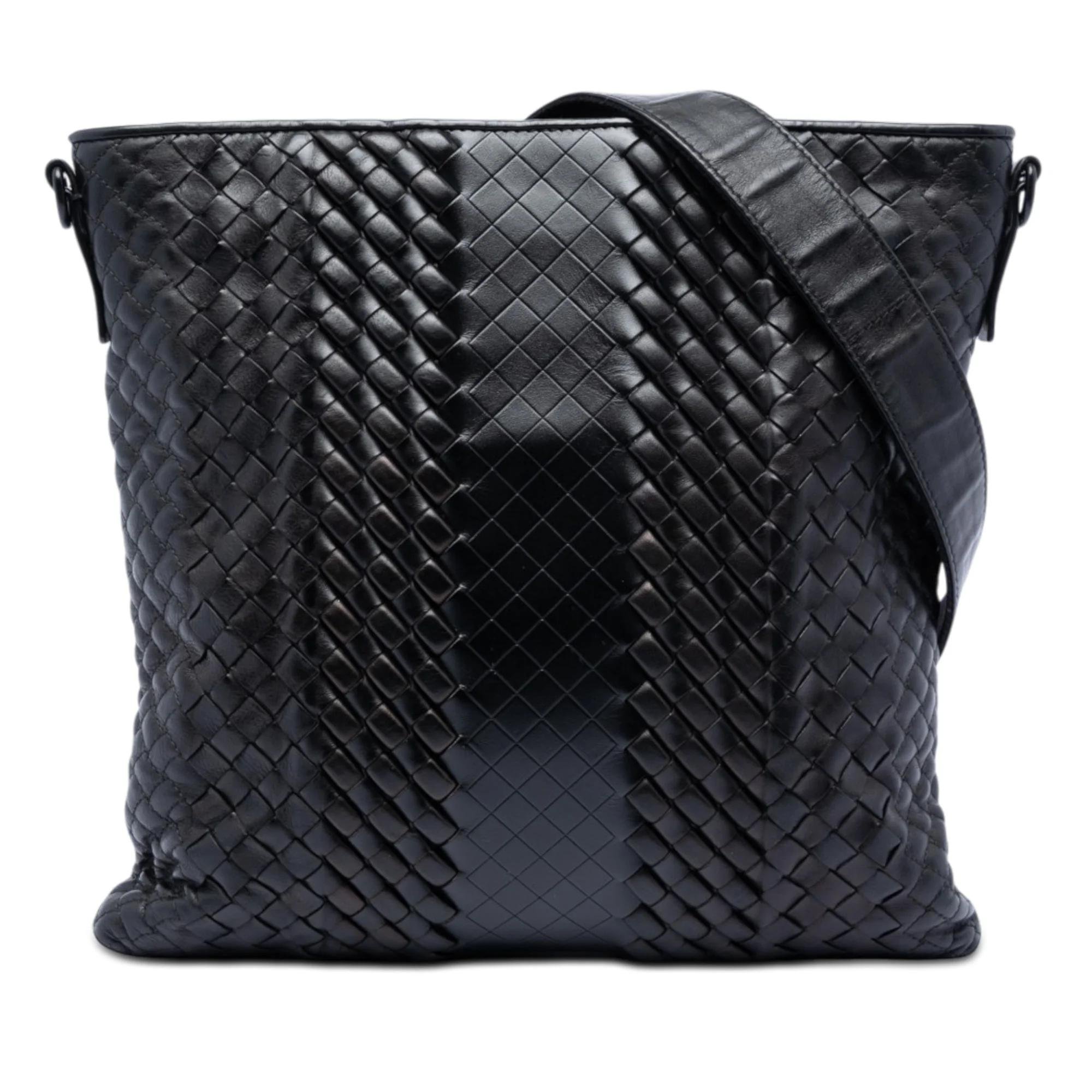 Veneta leather crossbody bag