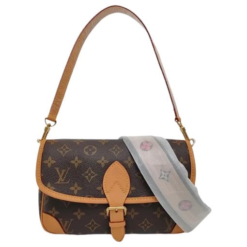 Diane leather crossbody bag