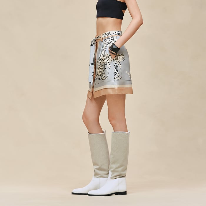 Gris Paruline "Ex-libris a Main Levee" Buttoned Skirt