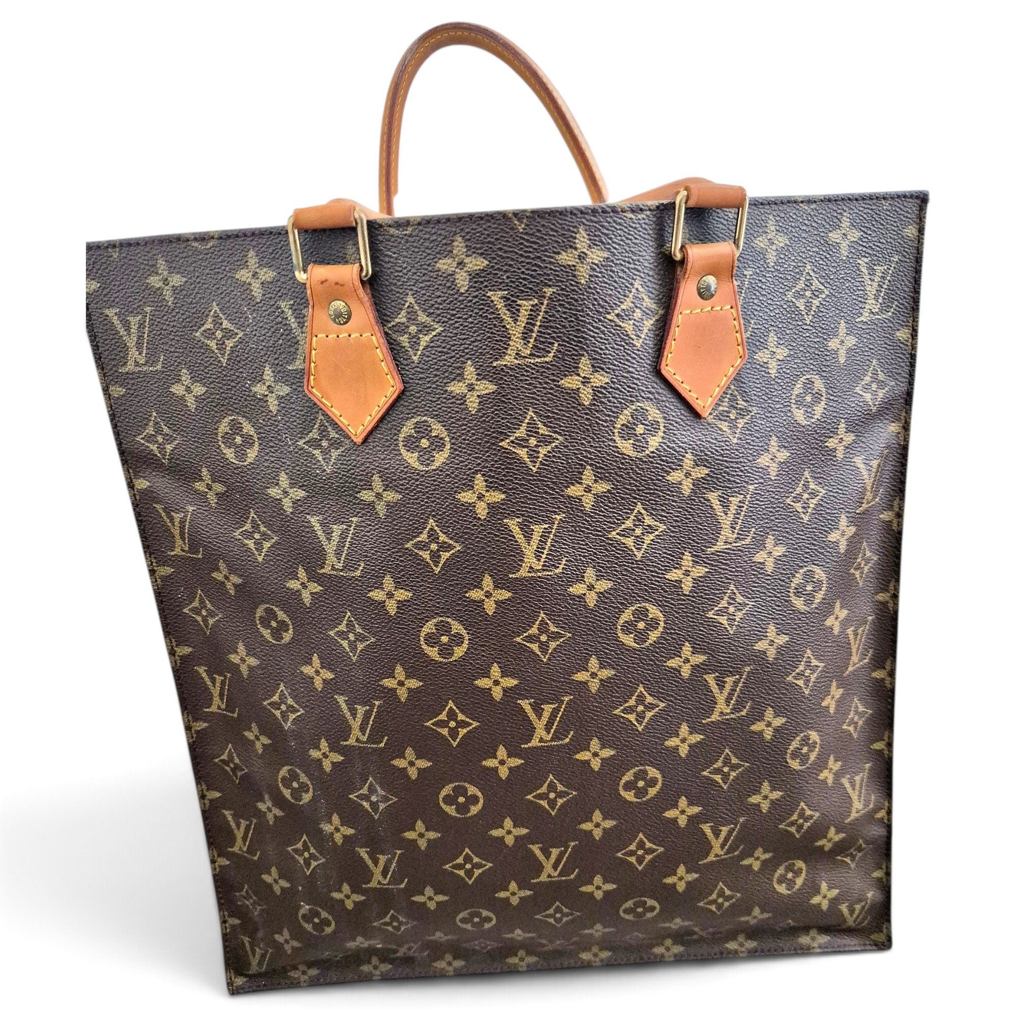 Plat leather handbag