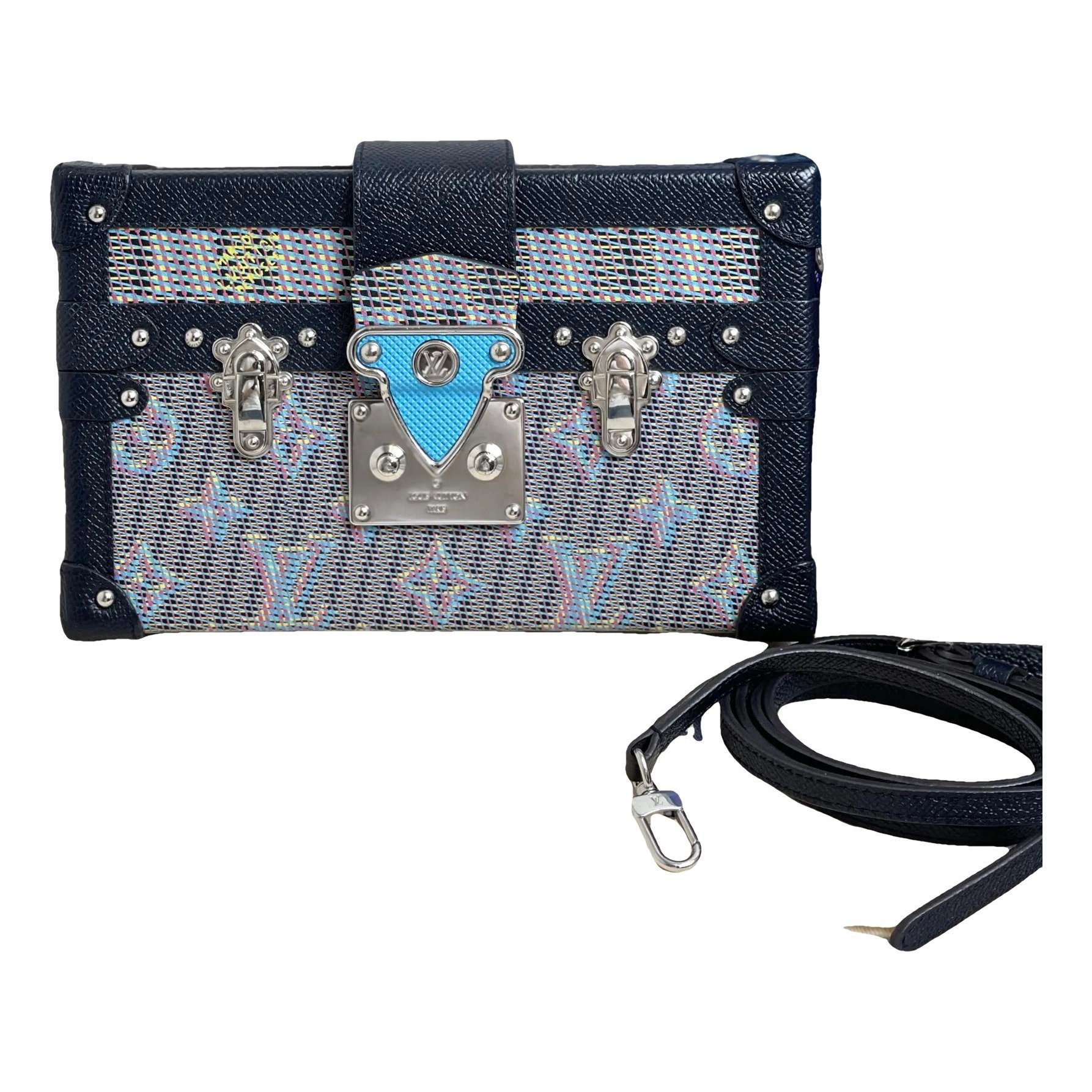Petite Malle leather handbag