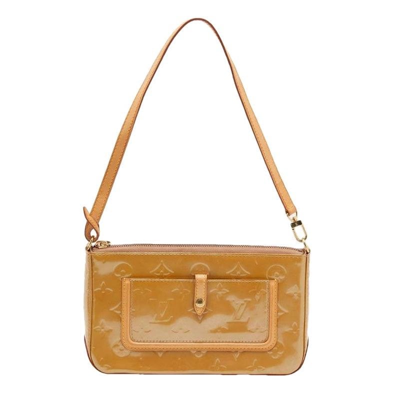 Vinyl clutch bag