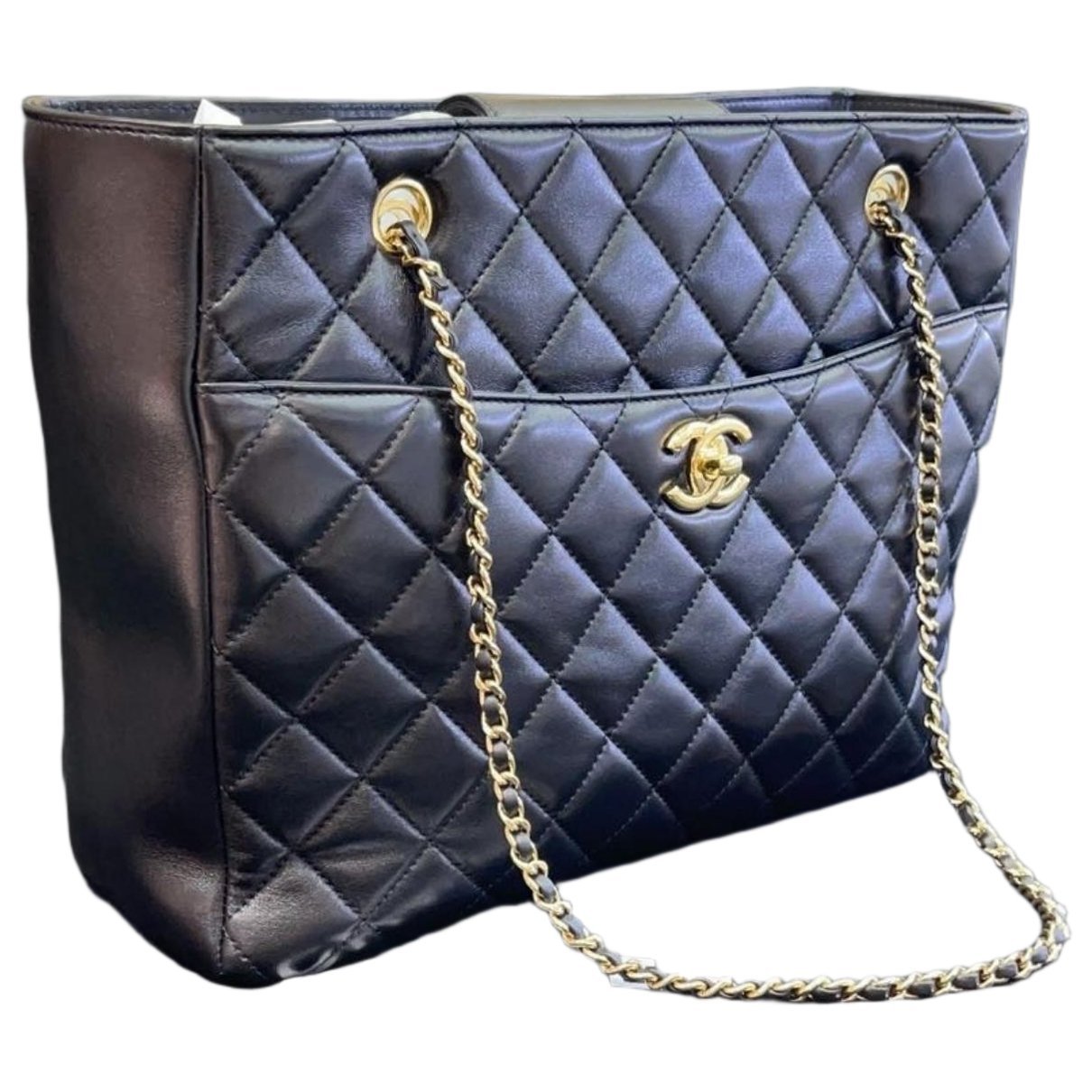 Leather tote