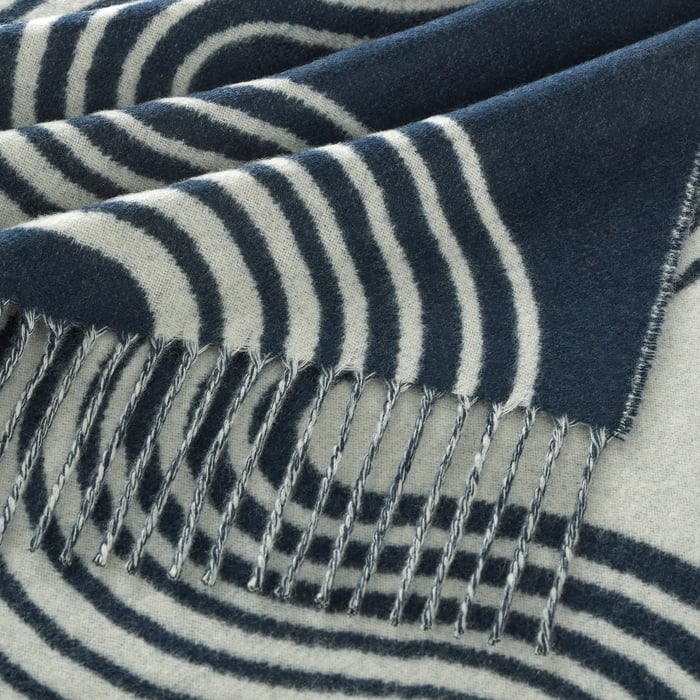 Hermès Casaque Vague scarf Marine/Ivoire | BagUSeek
