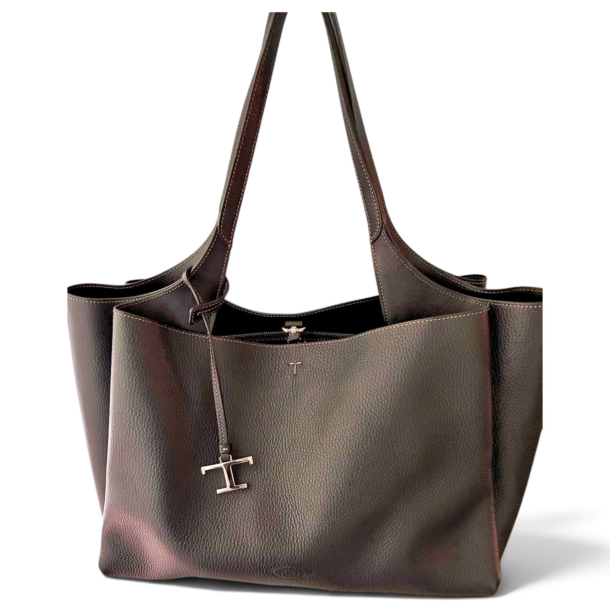 Leather tote