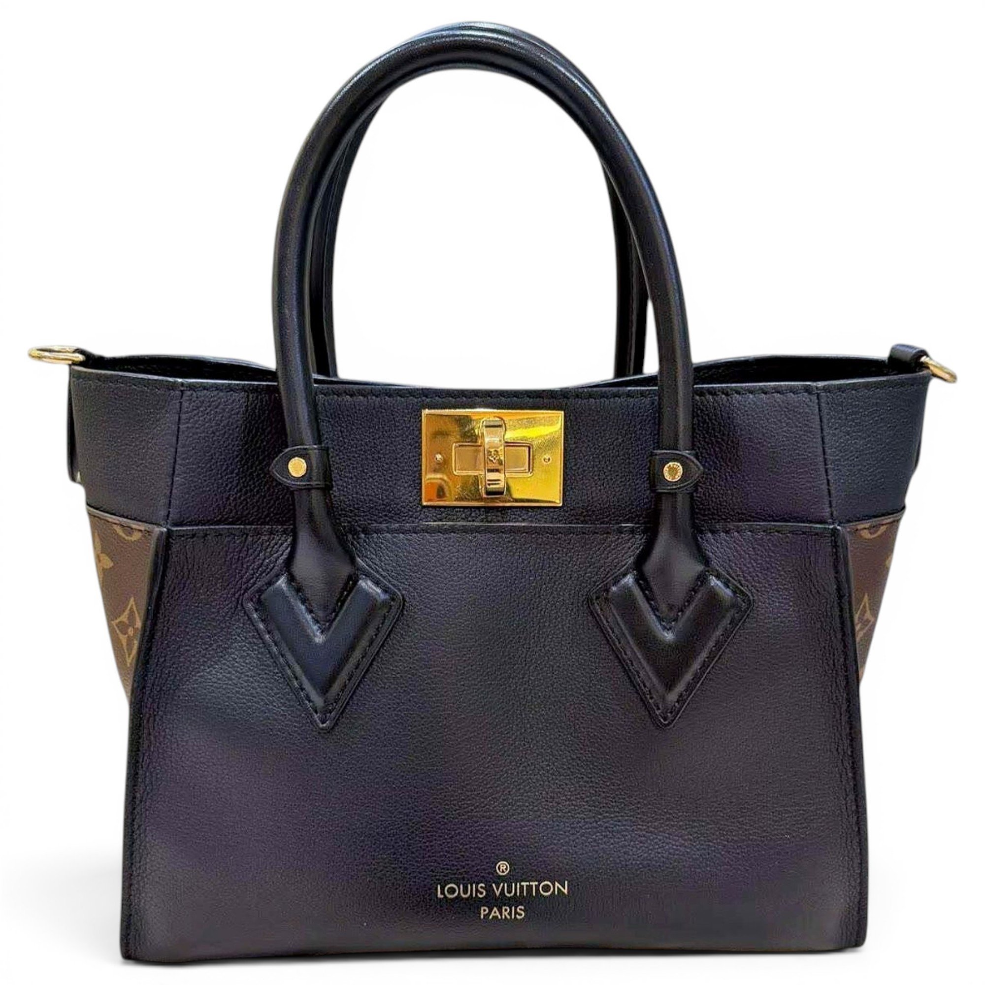 On My Side leather handbag