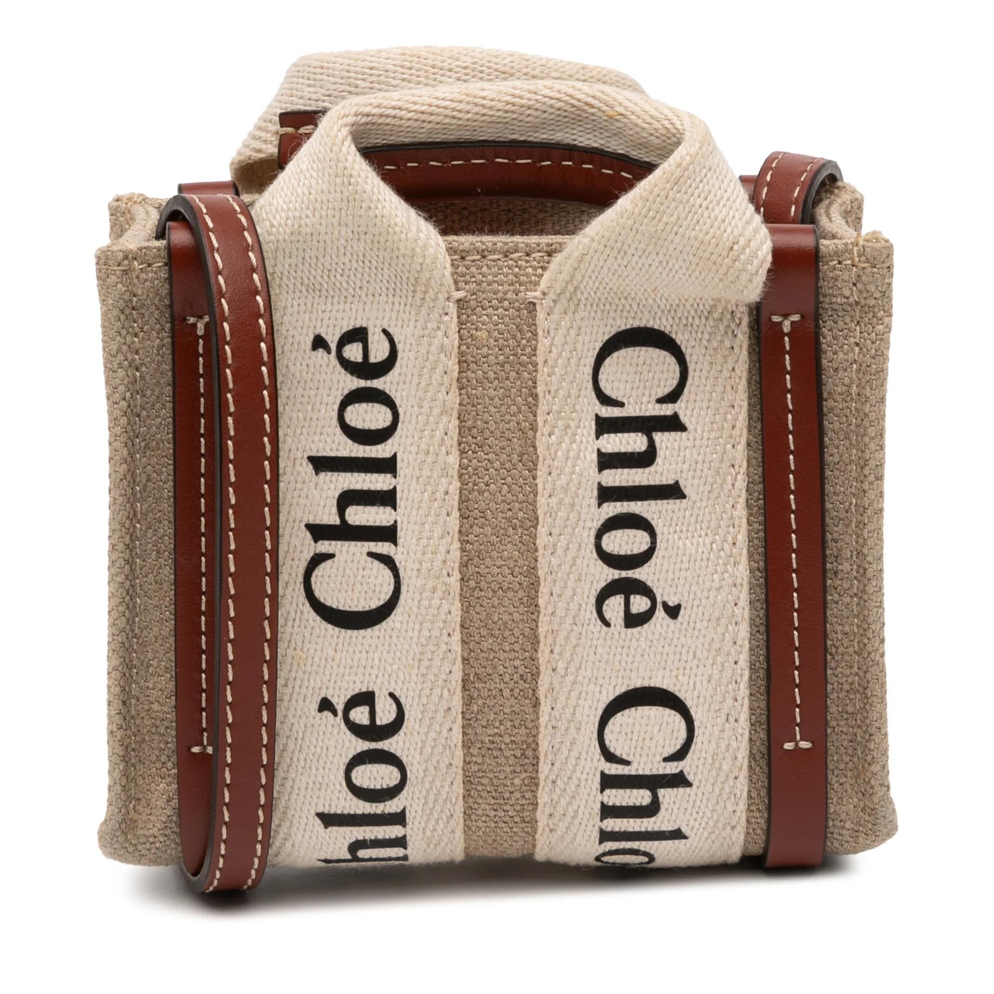 Woody cloth handbag