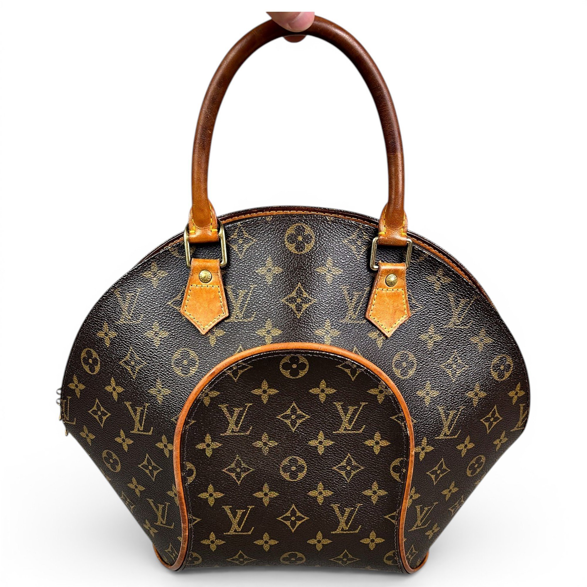 Ellipse leather handbag