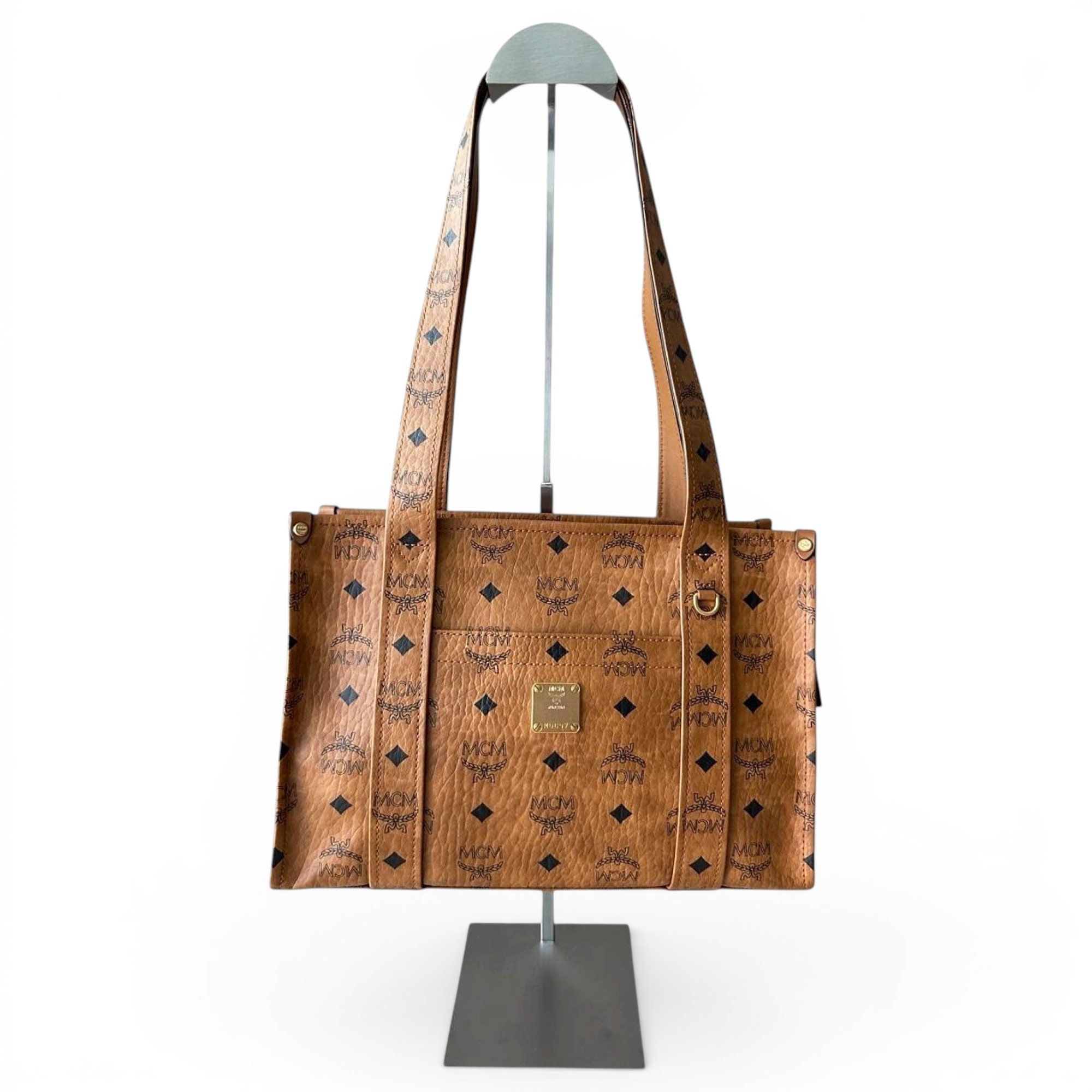 Leather tote