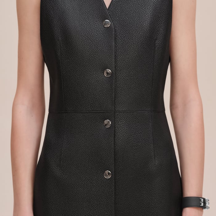 Noir Long Vest