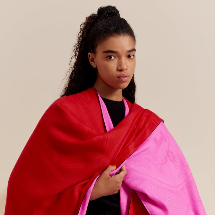 Warm Colors New Libris Reversible Cape