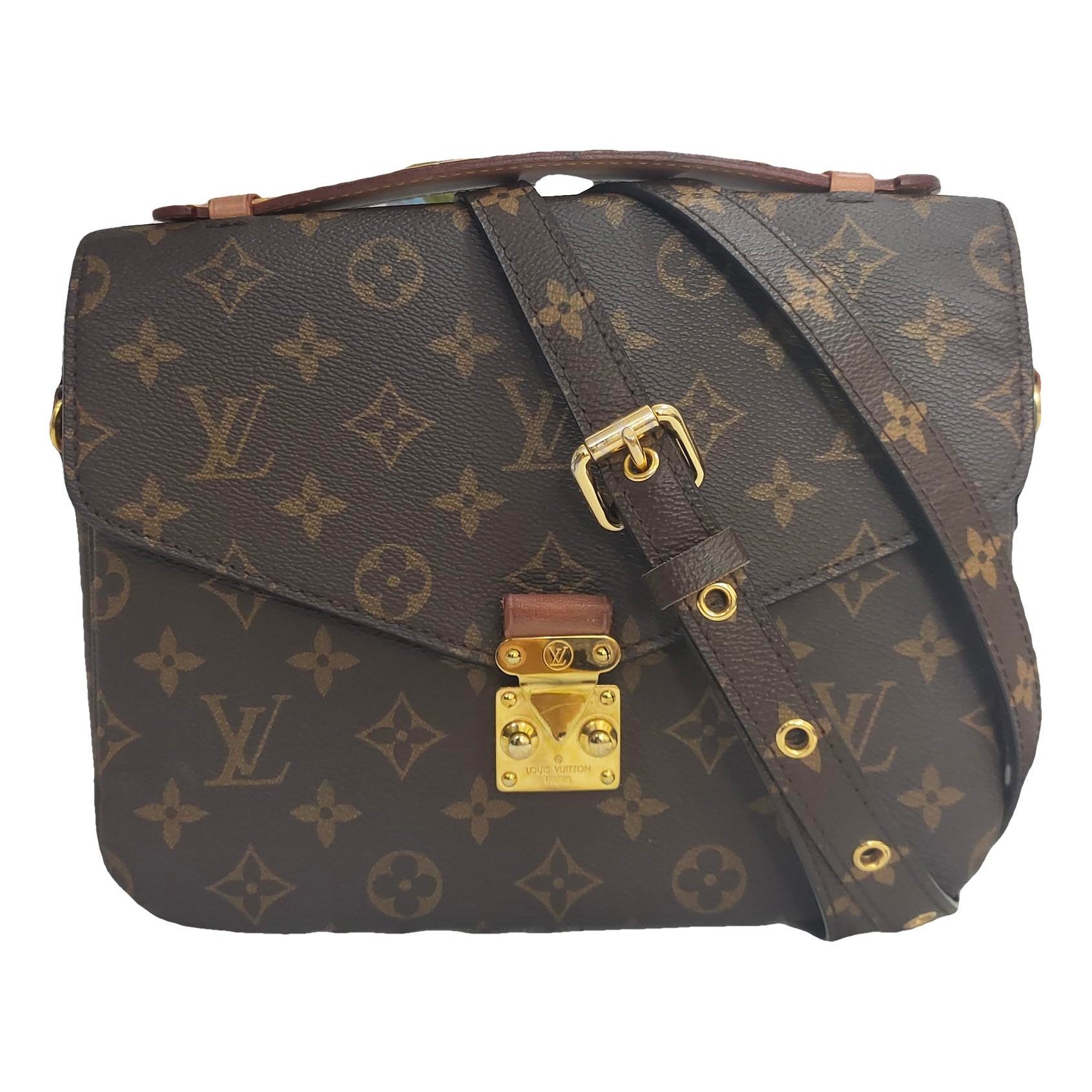 Metis leather handbag