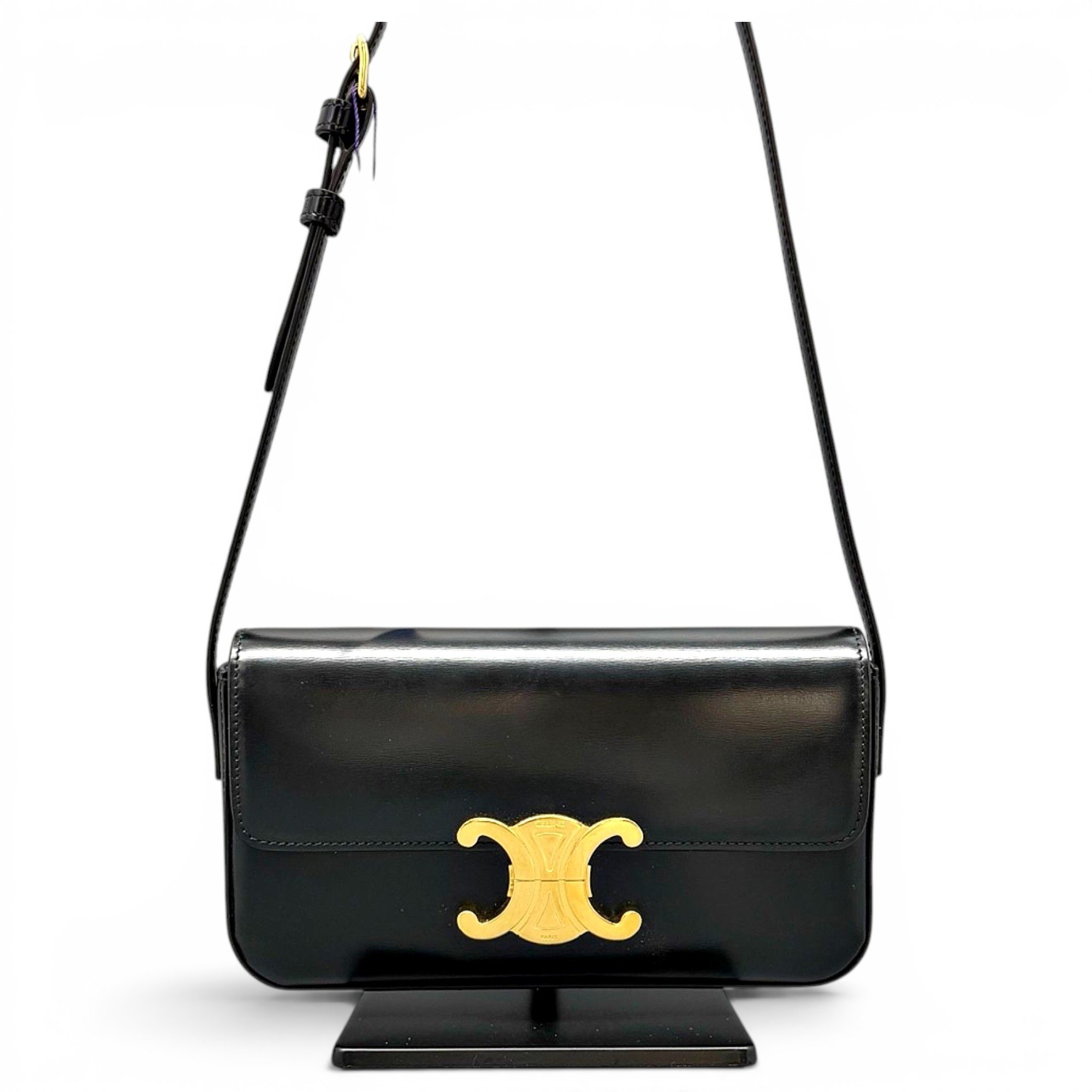 Triomphe chain leather handbag