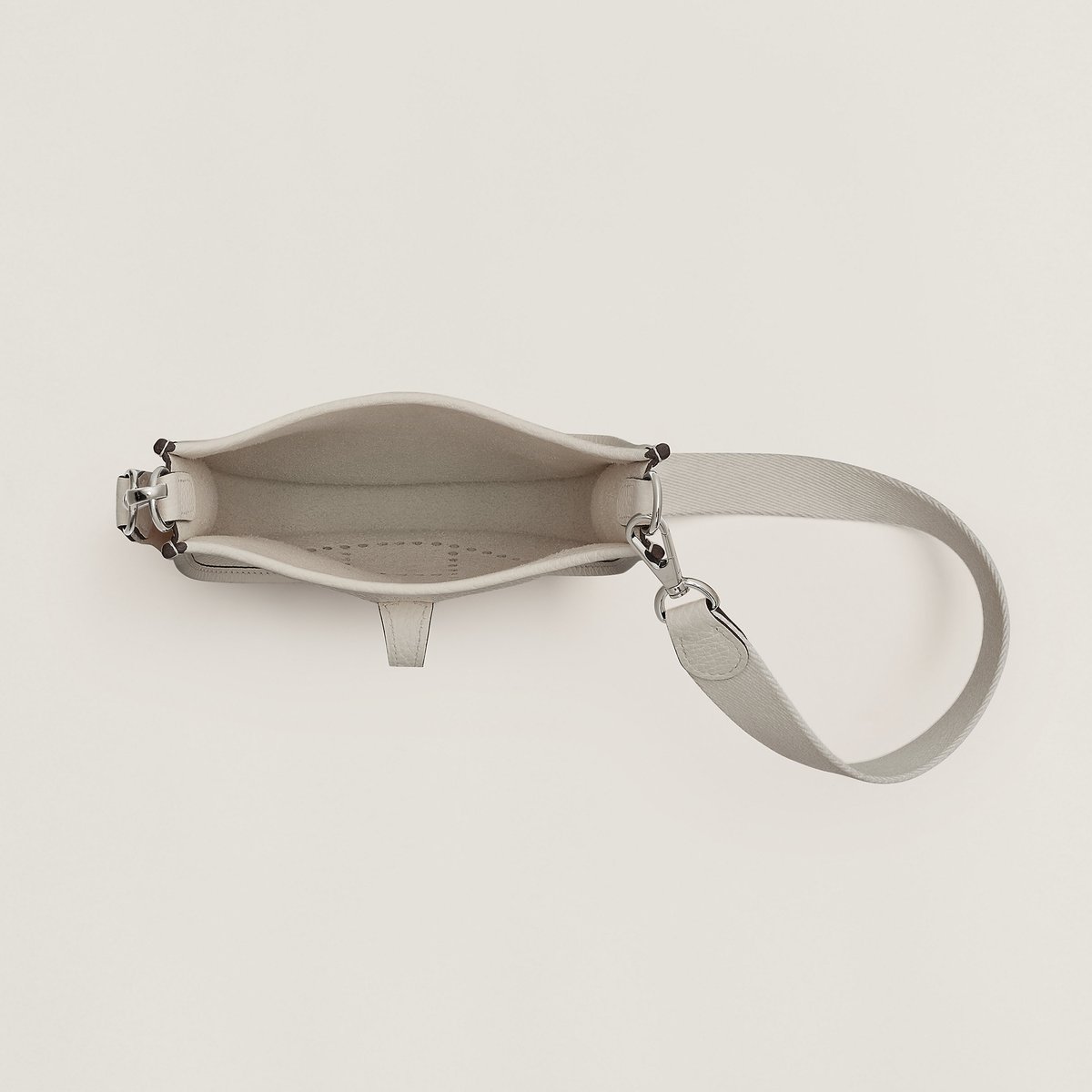 Béton Bolsa Évelyne 16 Amazone