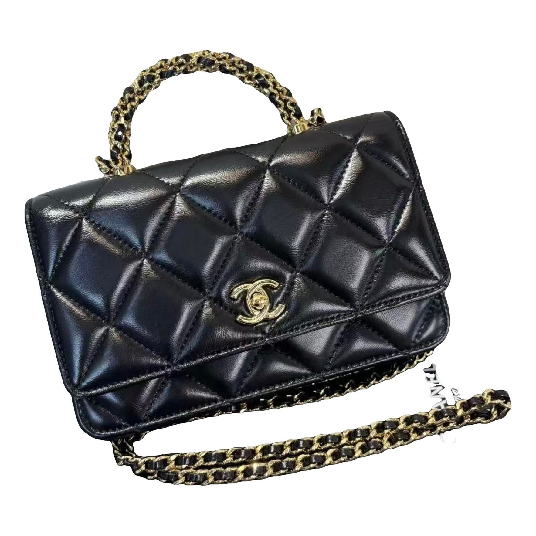 Wallet On Chain Timeless/Classique leather crossbody bag