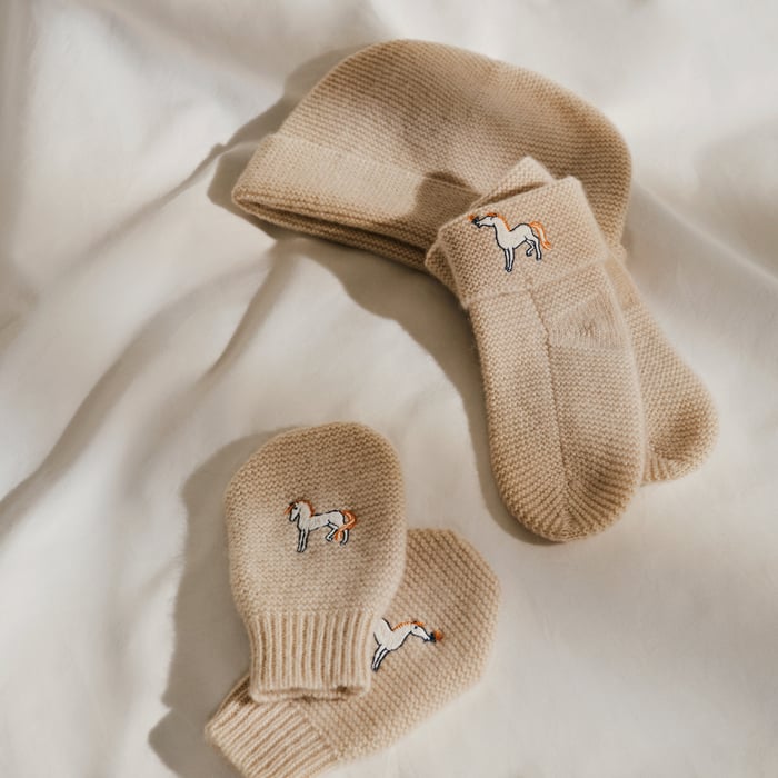 Biscuit Cabriole Baby Gift Set