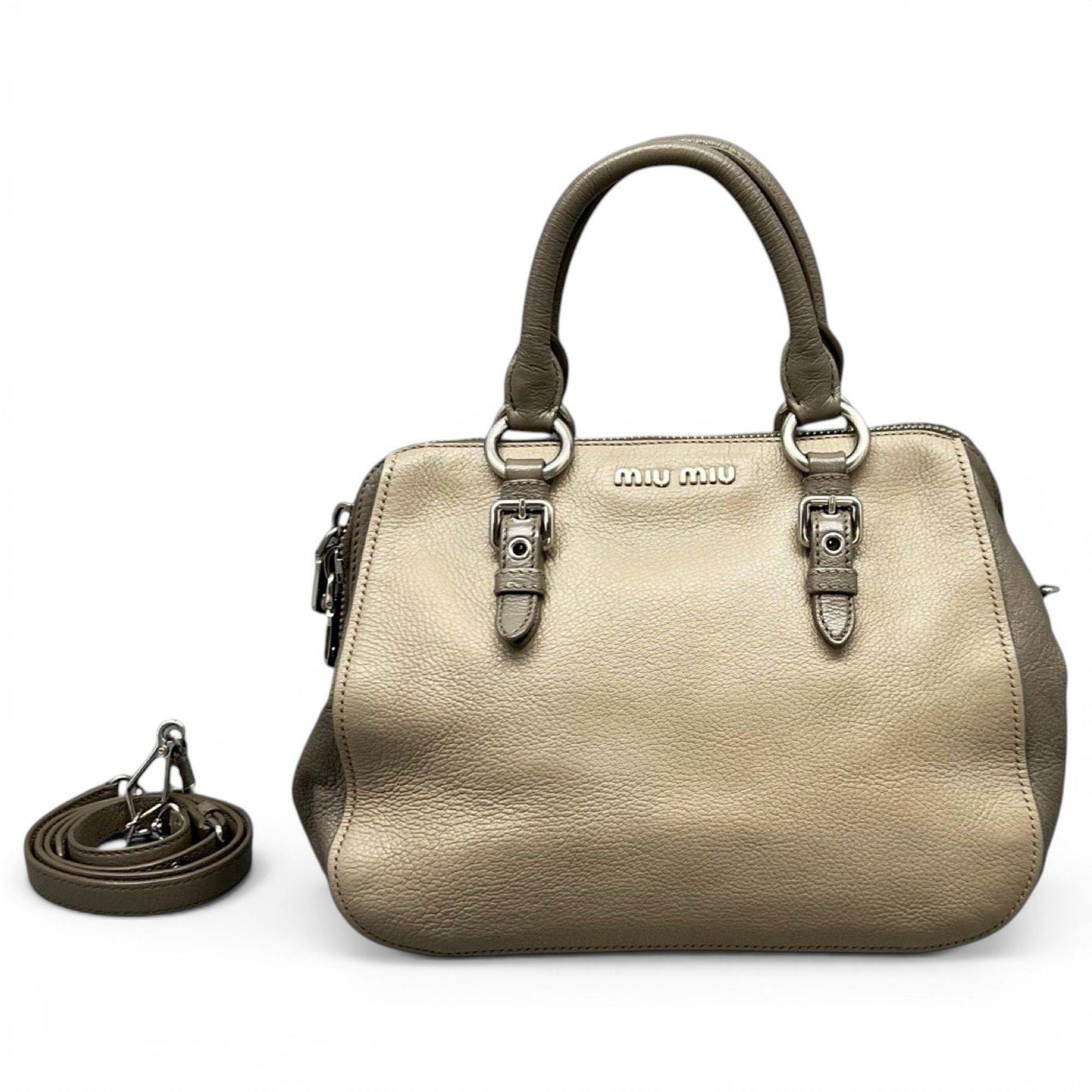 Leather handbag
