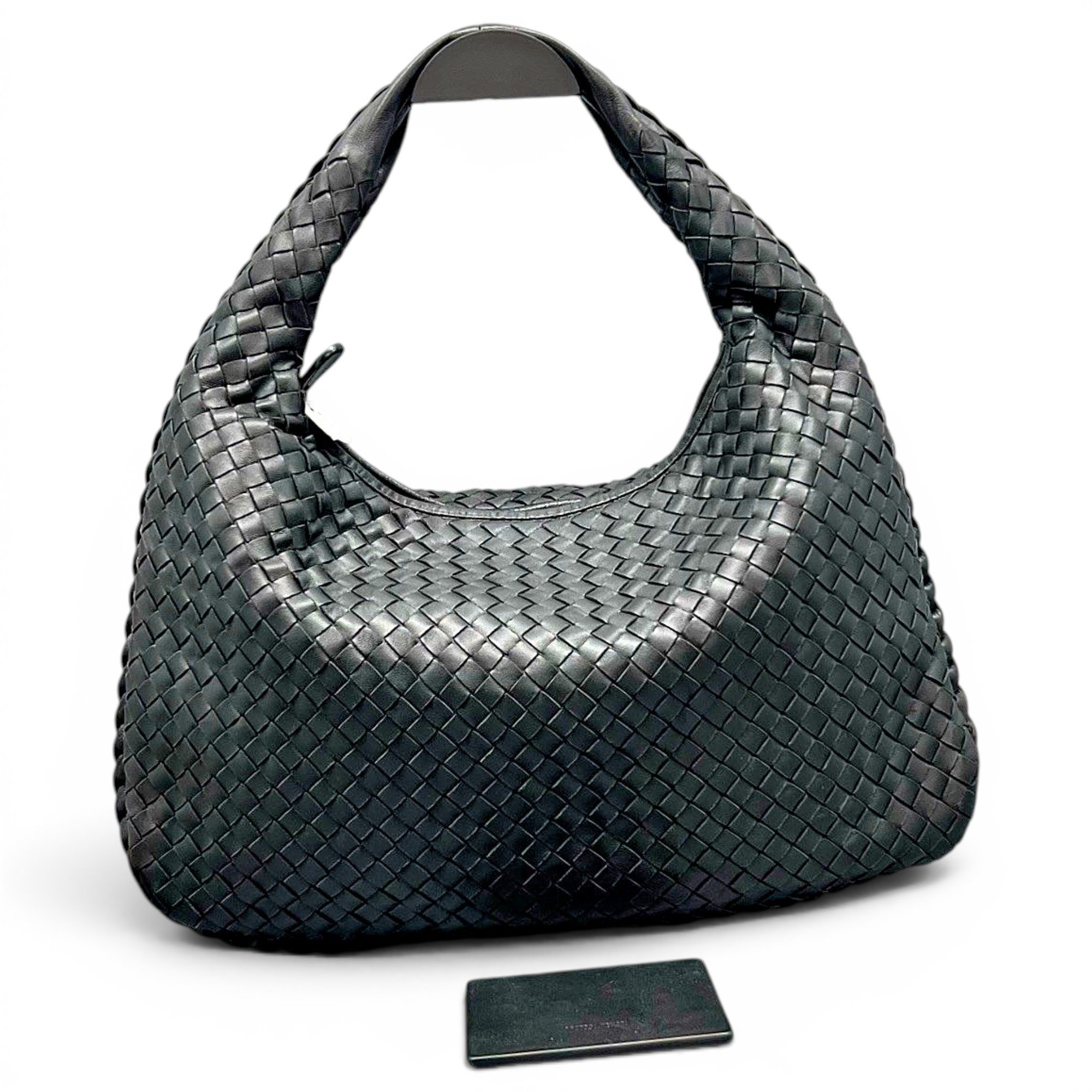 Veneta leather handbag