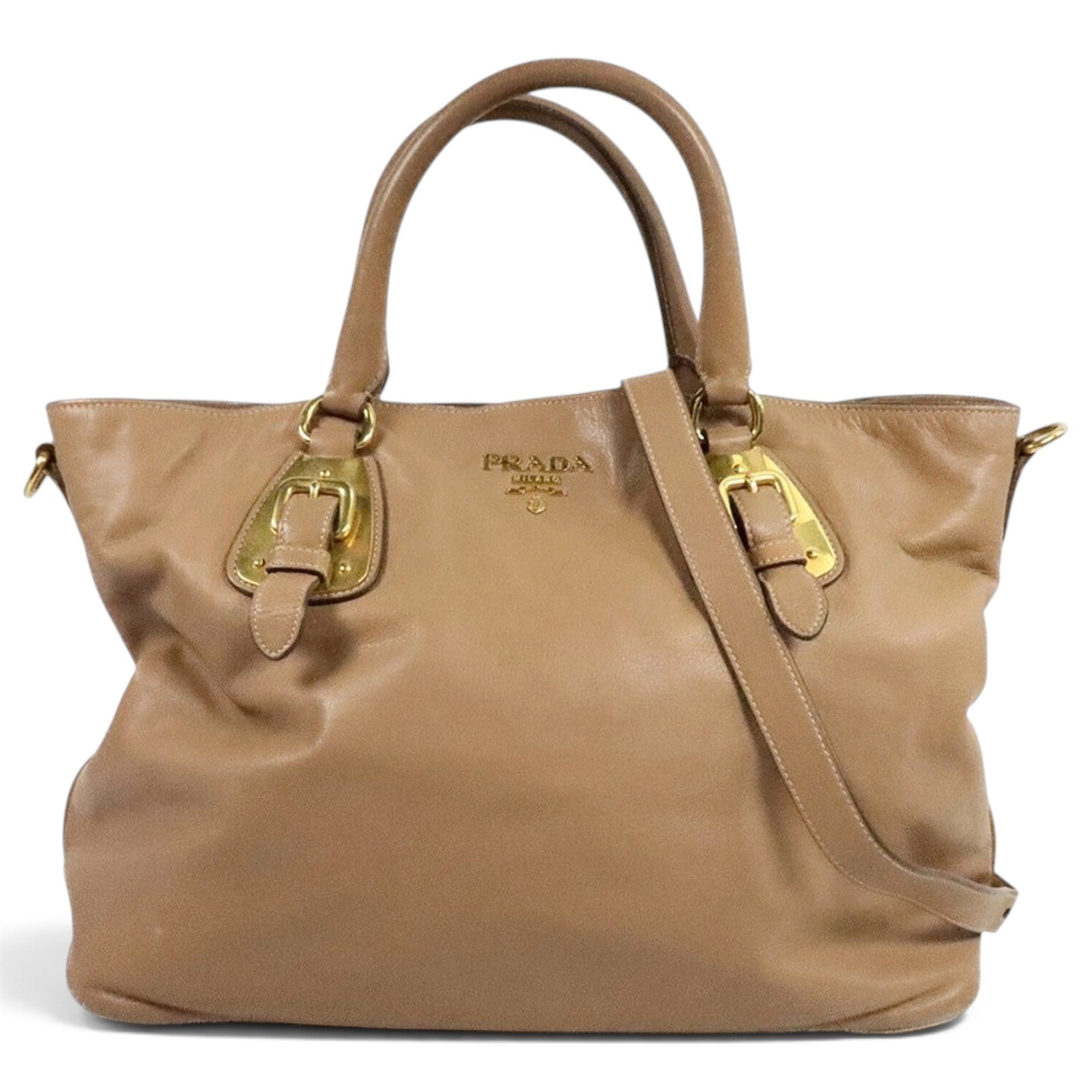 Buckle leather tote