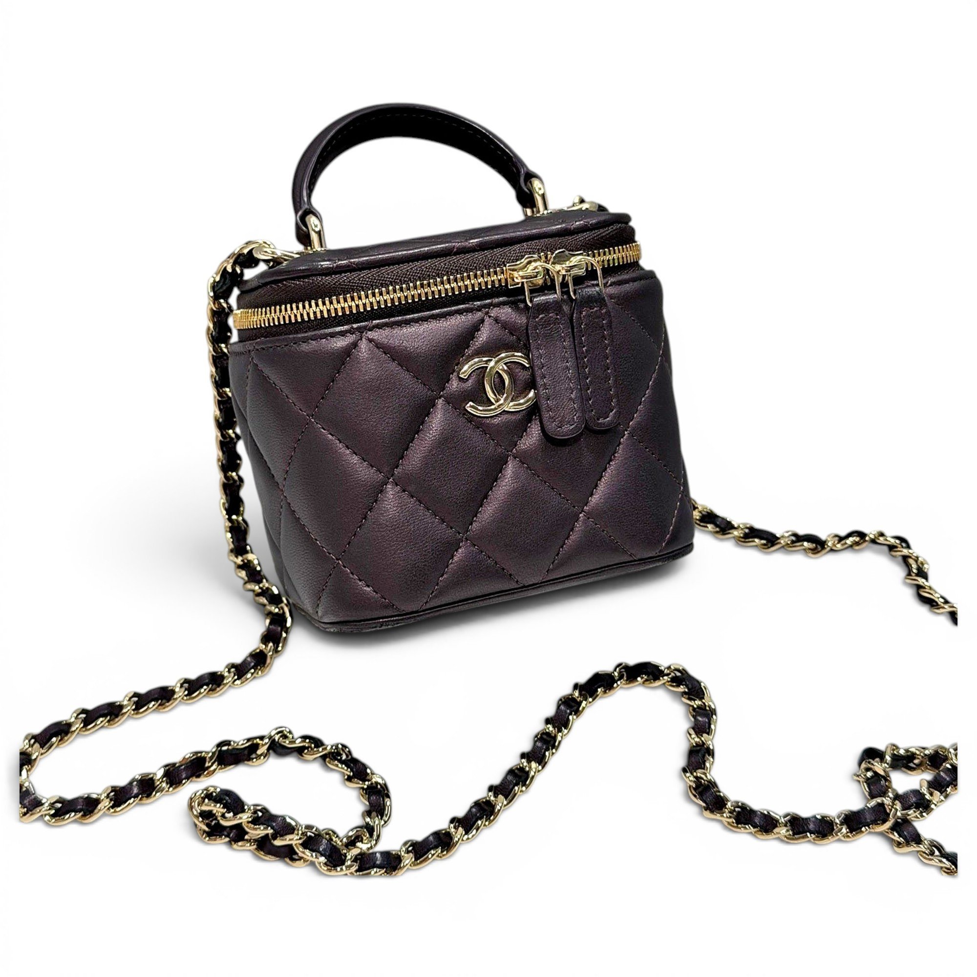 Trendy CC Vanity leather handbag
