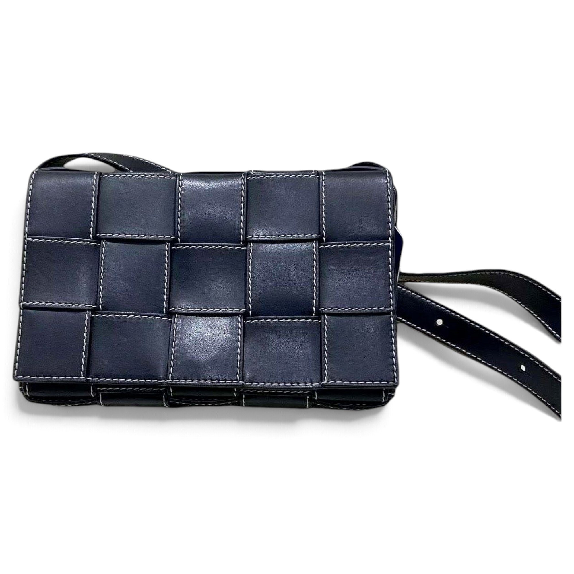 Cassette leather handbag
