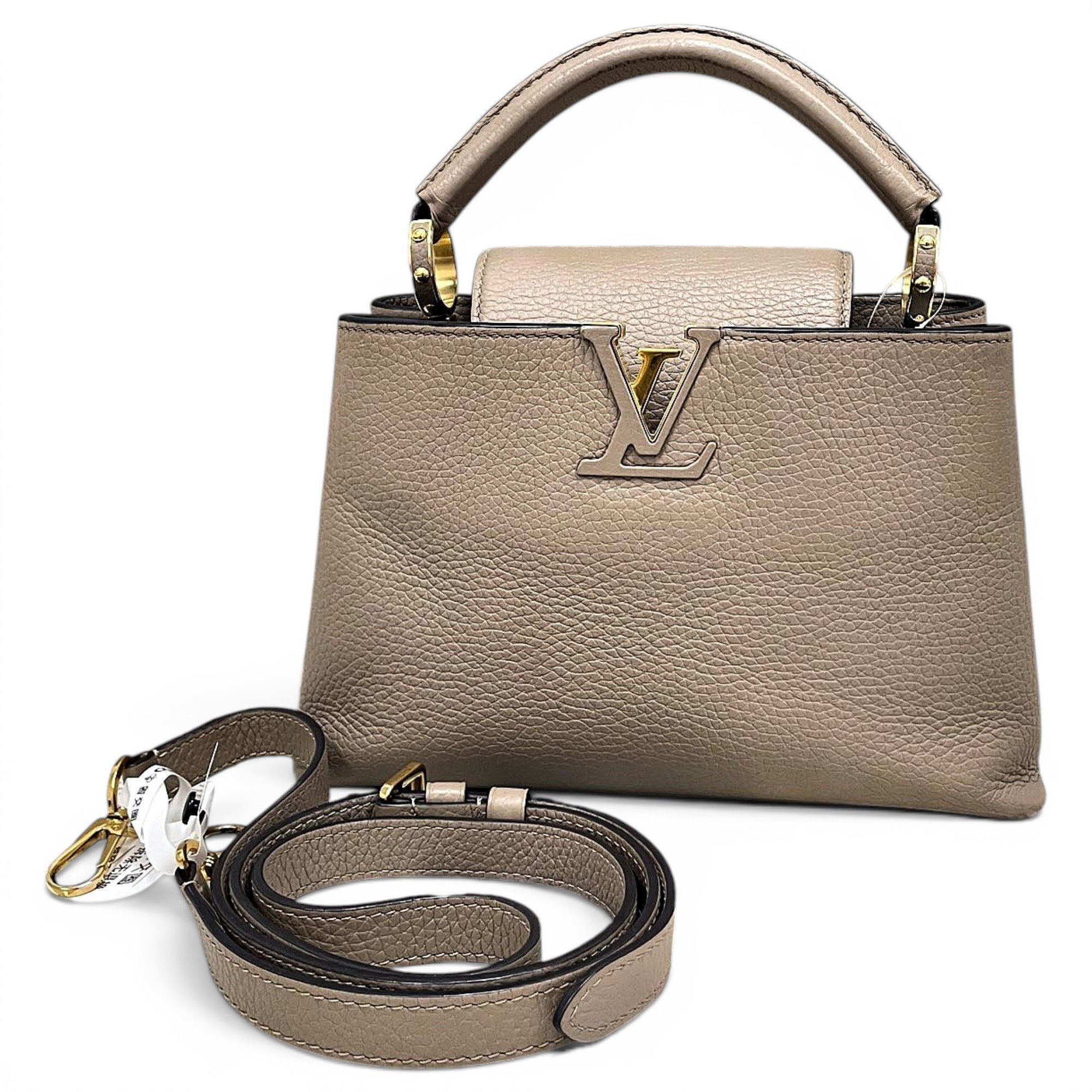 Capucines leather handbag