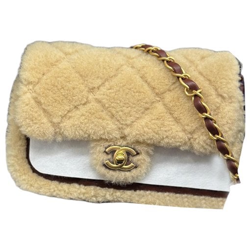 Timeless/Classique leather crossbody bag