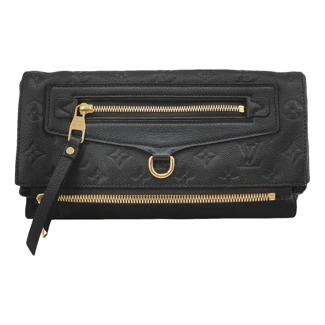 Louis Vuitton Leather clutch bag