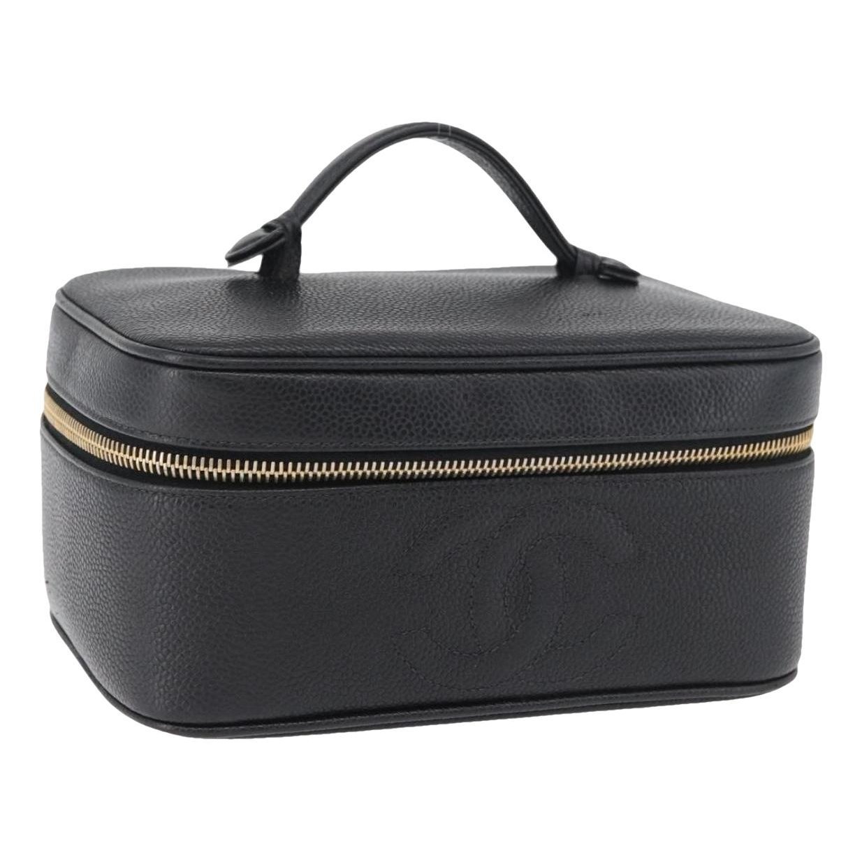 Leather vanity case