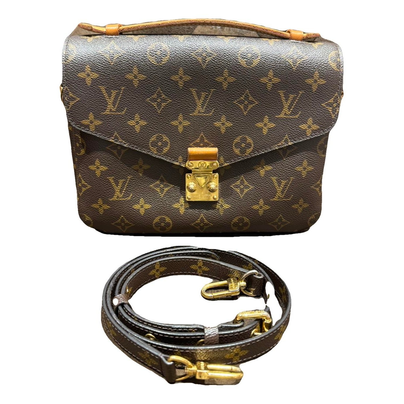 Metis leather handbag