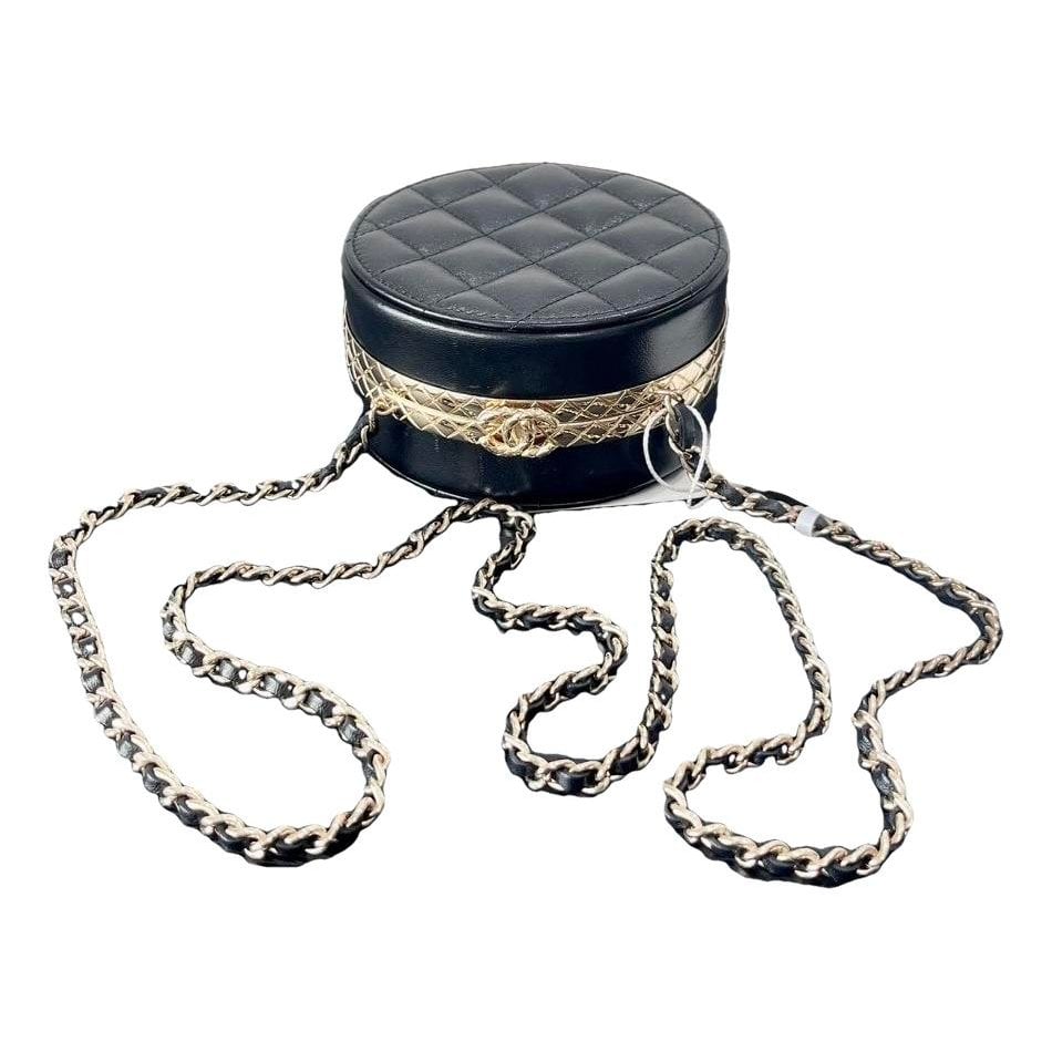 Trendy CC Vanity leather handbag