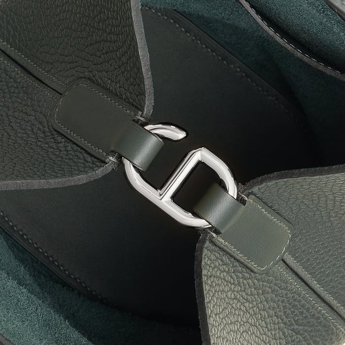 Vert Foncé Hermès In-the-loop 18 Bag