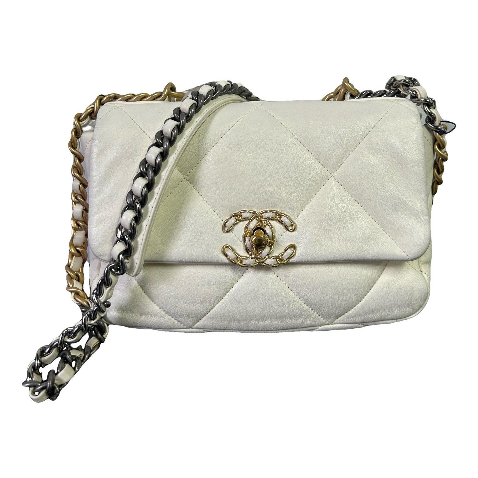 Chanel Leather handbag