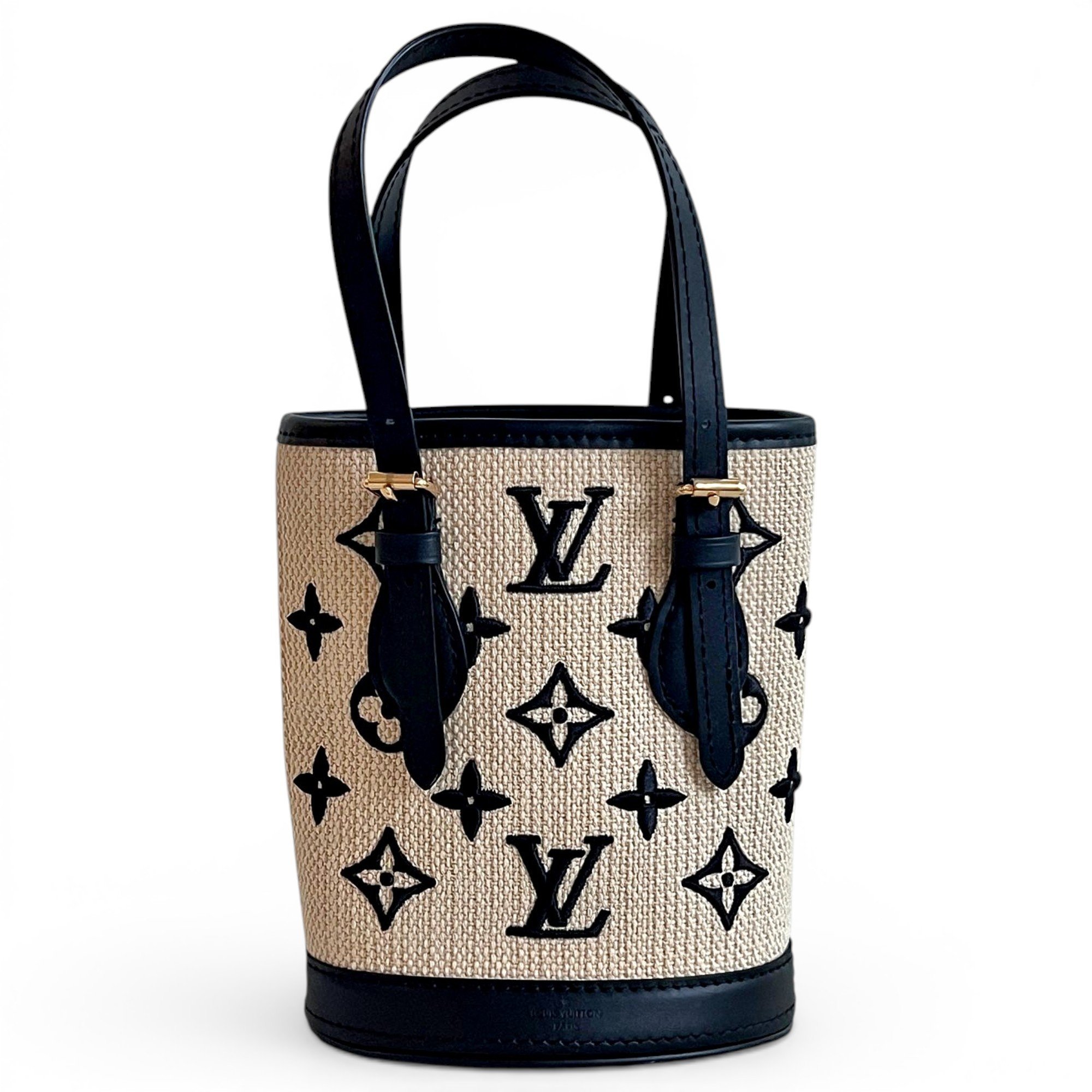 Bucket bag