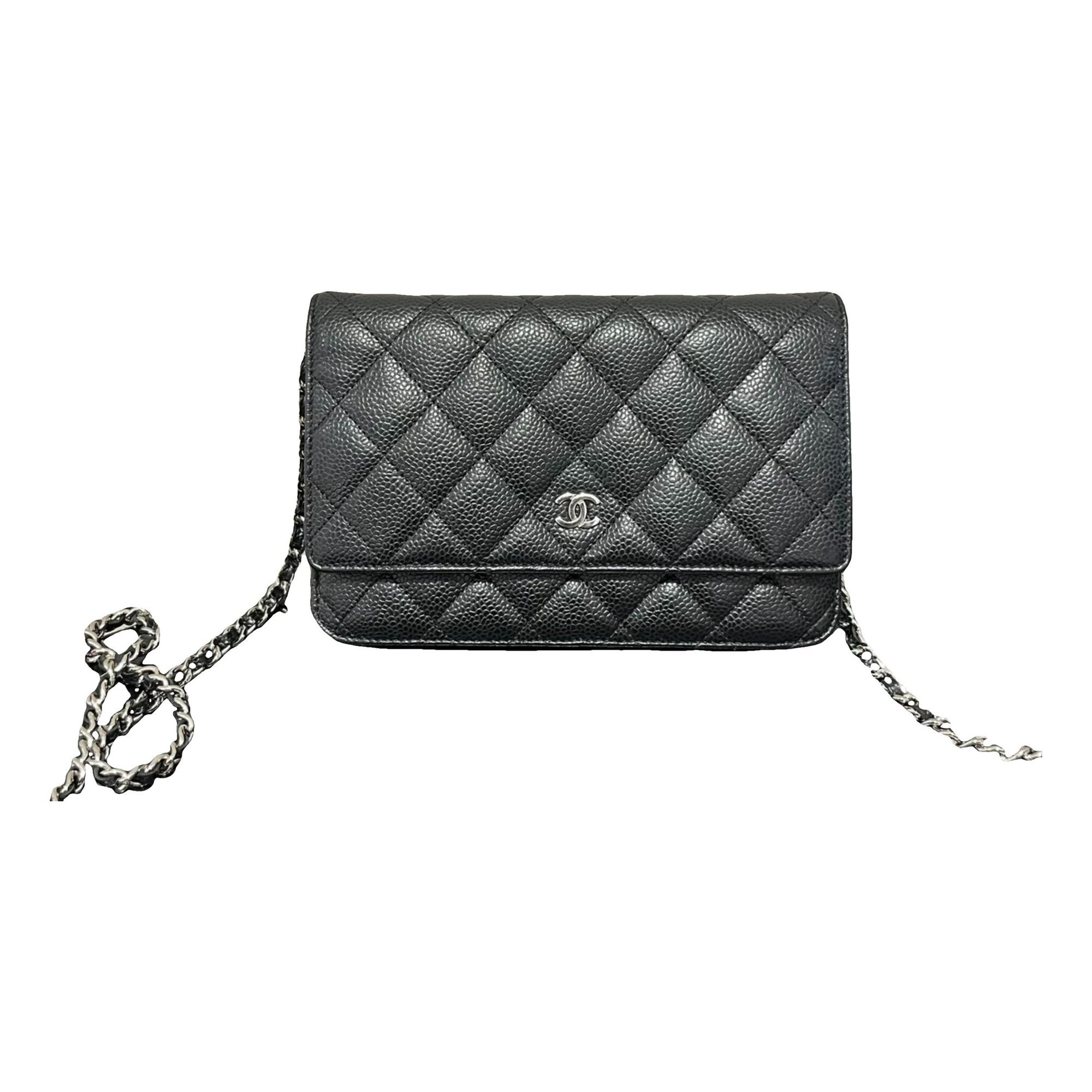 Wallet On Chain Timeless/Classique leather crossbody bag