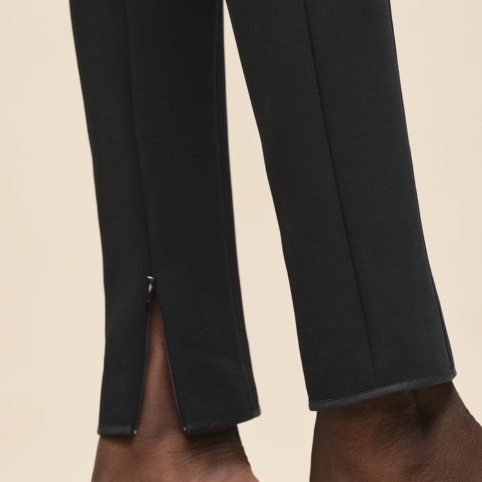 Noir High-waisted Pants
