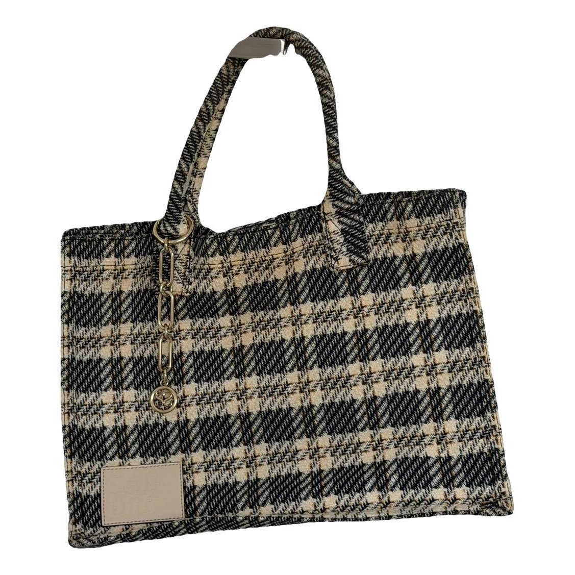 Tote