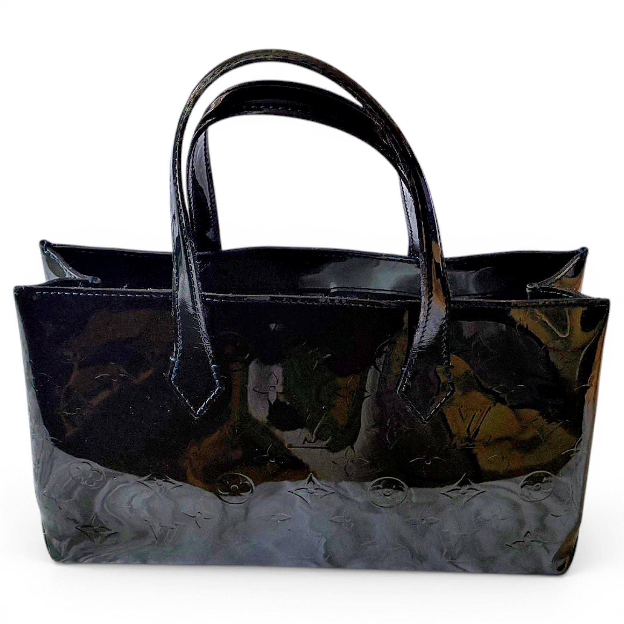 Wilshire patent leather handbag
