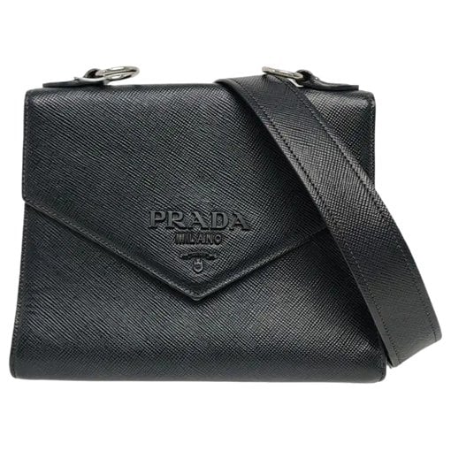 Monochrome leather handbag