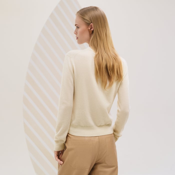 Blanc Naturel Cashmere "H Lift" Long-sleeve Sweater