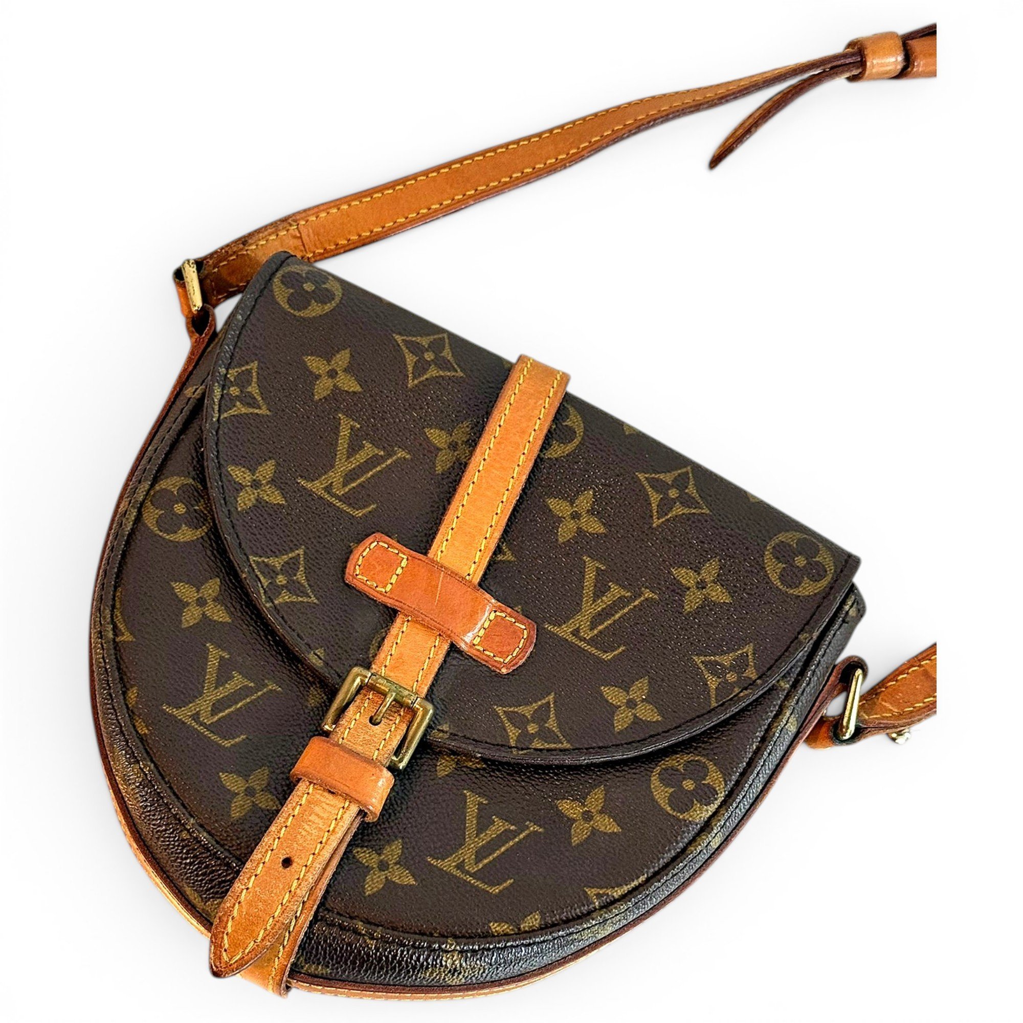 Chantilly leather crossbody bag