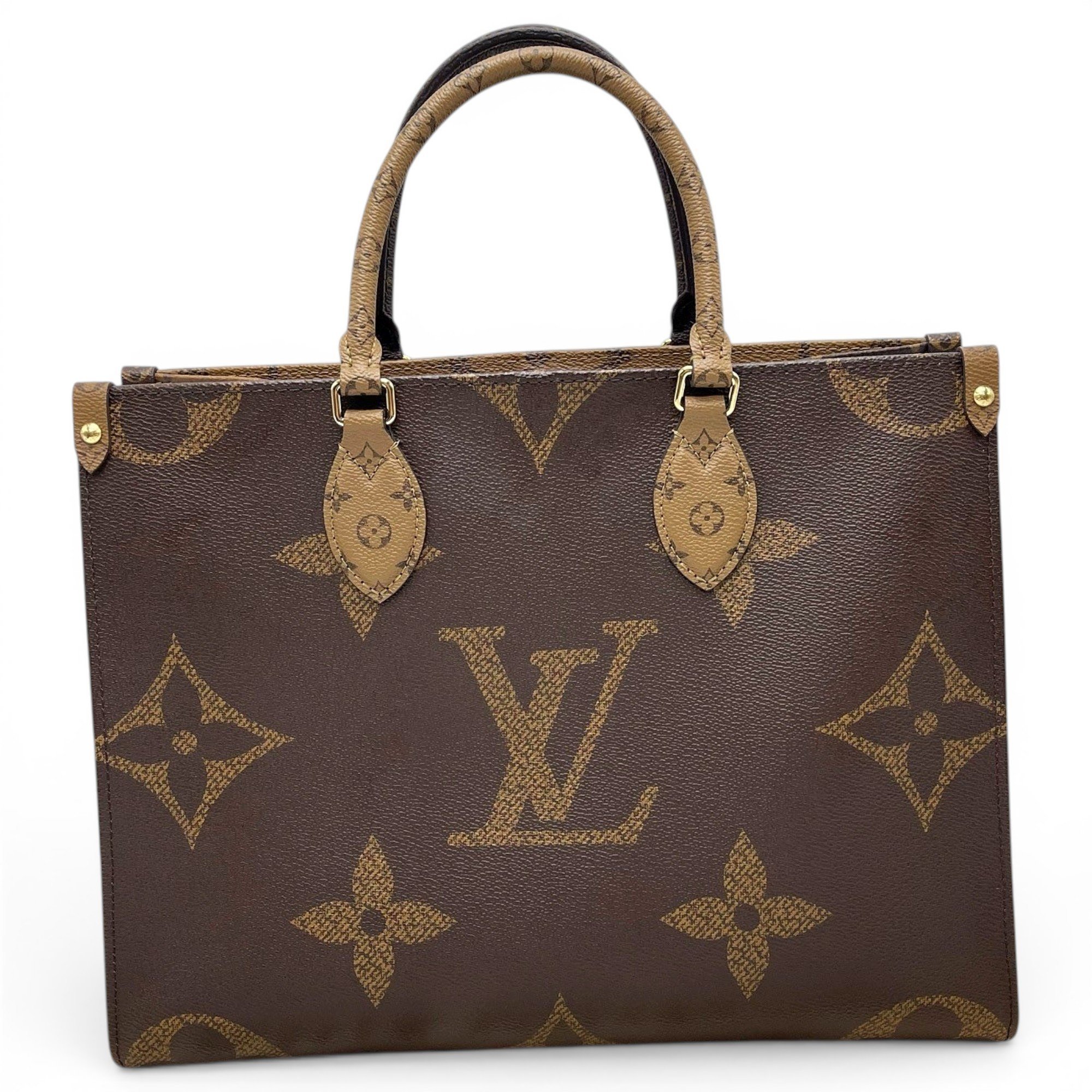 Onthego leather handbag
