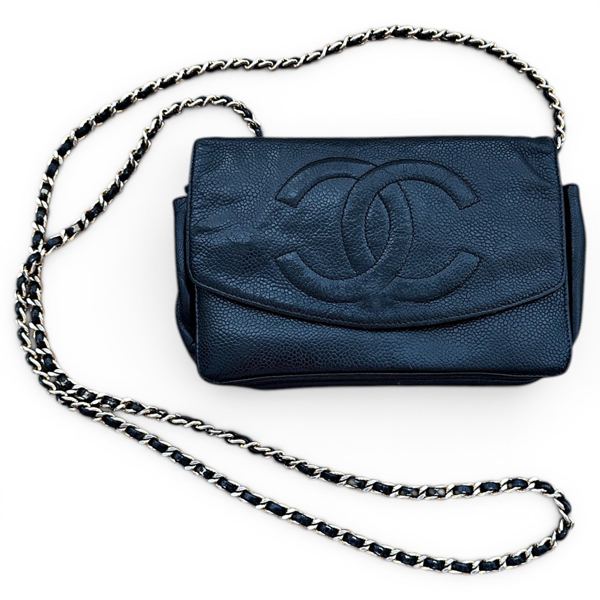 Wallet On Chain leather crossbody bag