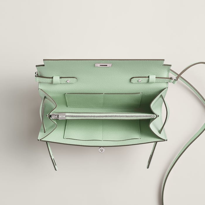 Vert d'Eau Kelly Classique to Go Wallet